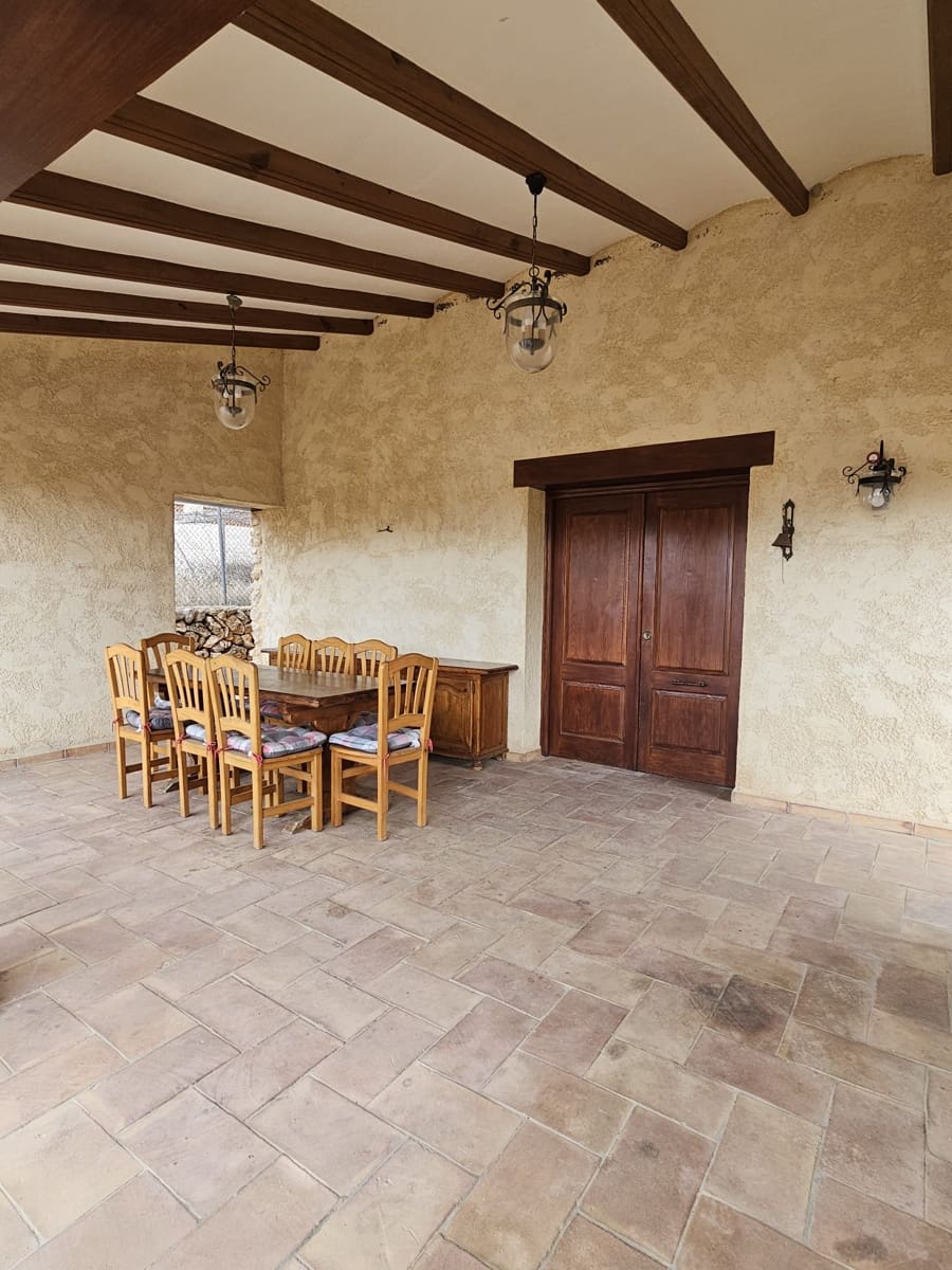 4 soveværelse Finca/Landehus til salg i Calpe / Calp med swimmingpool garage - € 840.000 (Ref: 8201682)