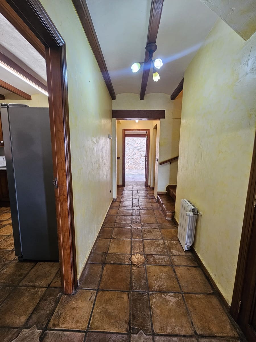 4 soveværelse Finca/Landehus til salg i Calpe / Calp med swimmingpool garage - € 840.000 (Ref: 8201682)