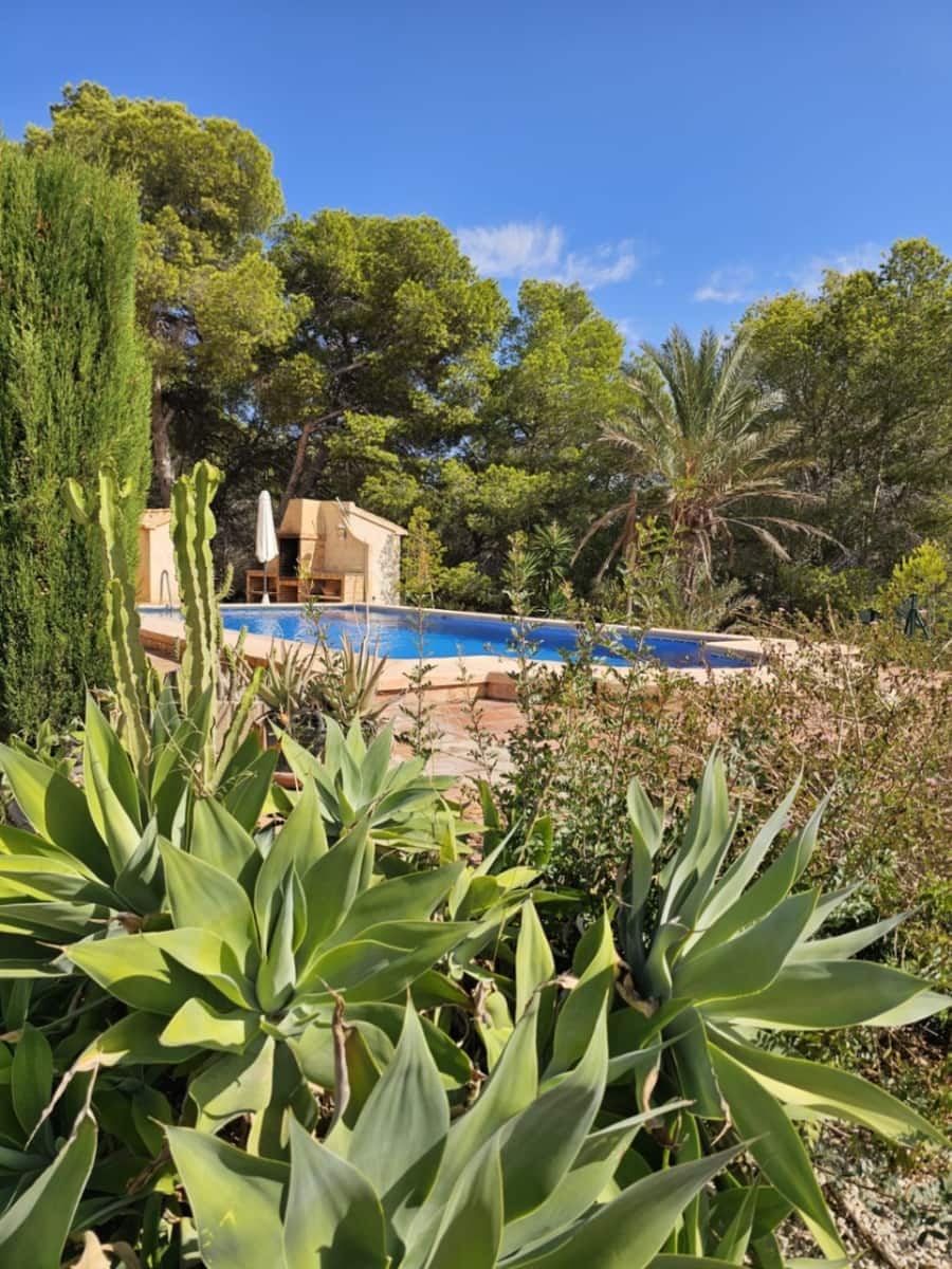 4 soveværelse Finca/Landehus til salg i Calpe / Calp med swimmingpool garage - € 840.000 (Ref: 8201682)
