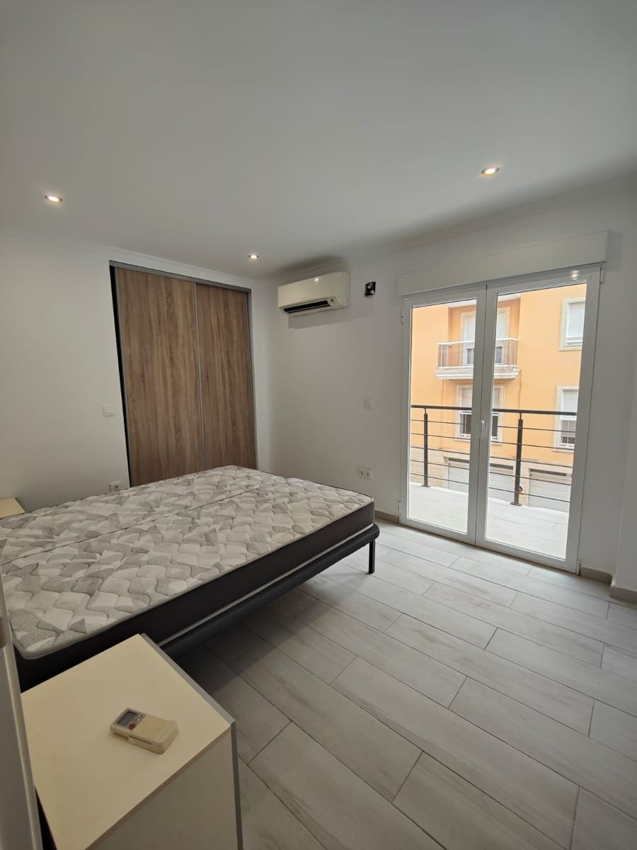 3 soveværelse Lejlighed til leje i Javea / Xabia - € 1.200 (Ref: 8433823)