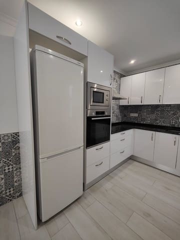 3 soveværelse Lejlighed til leje i Javea / Xàbia - € 1.200 (Ref: 8433823)