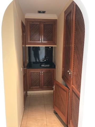 2 bedroom Commercial for sale in Arenal, Javea / Xàbia with garage - € 140,000 (Ref: 8840860)