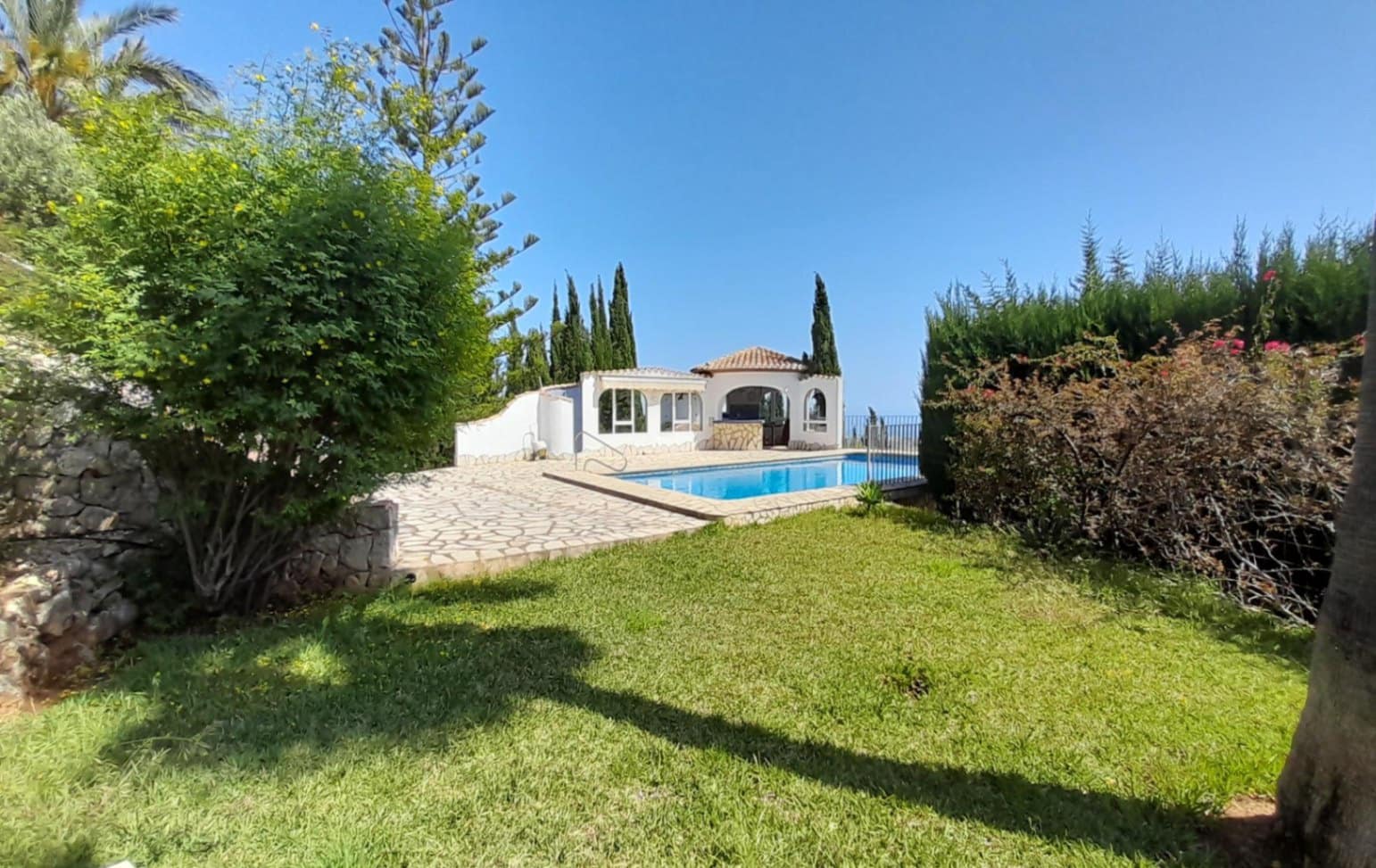 4 soveværelse Villa til salg i Denia med swimmingpool garage - € 690.000 (Ref: 8854645)