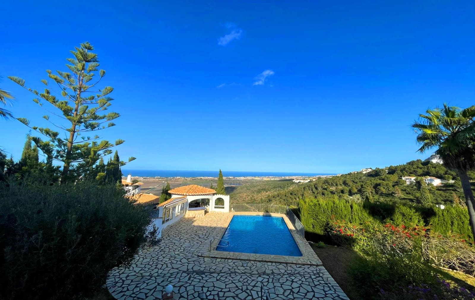 4 soveværelse Villa til salg i Denia med swimmingpool garage - € 690.000 (Ref: 8854645)