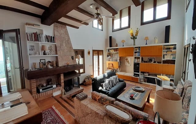 4 slaapkamer Villa te koop in Devessa - Monte Pego, Dénia met zwembad garage - € 690.000 (Ref: 8854645)