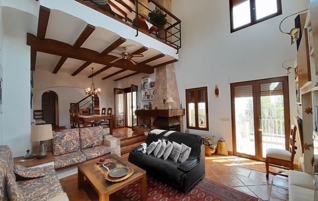 4 slaapkamer Villa te koop in Devessa - Monte Pego, Dénia met zwembad garage - € 690.000 (Ref: 8854645)