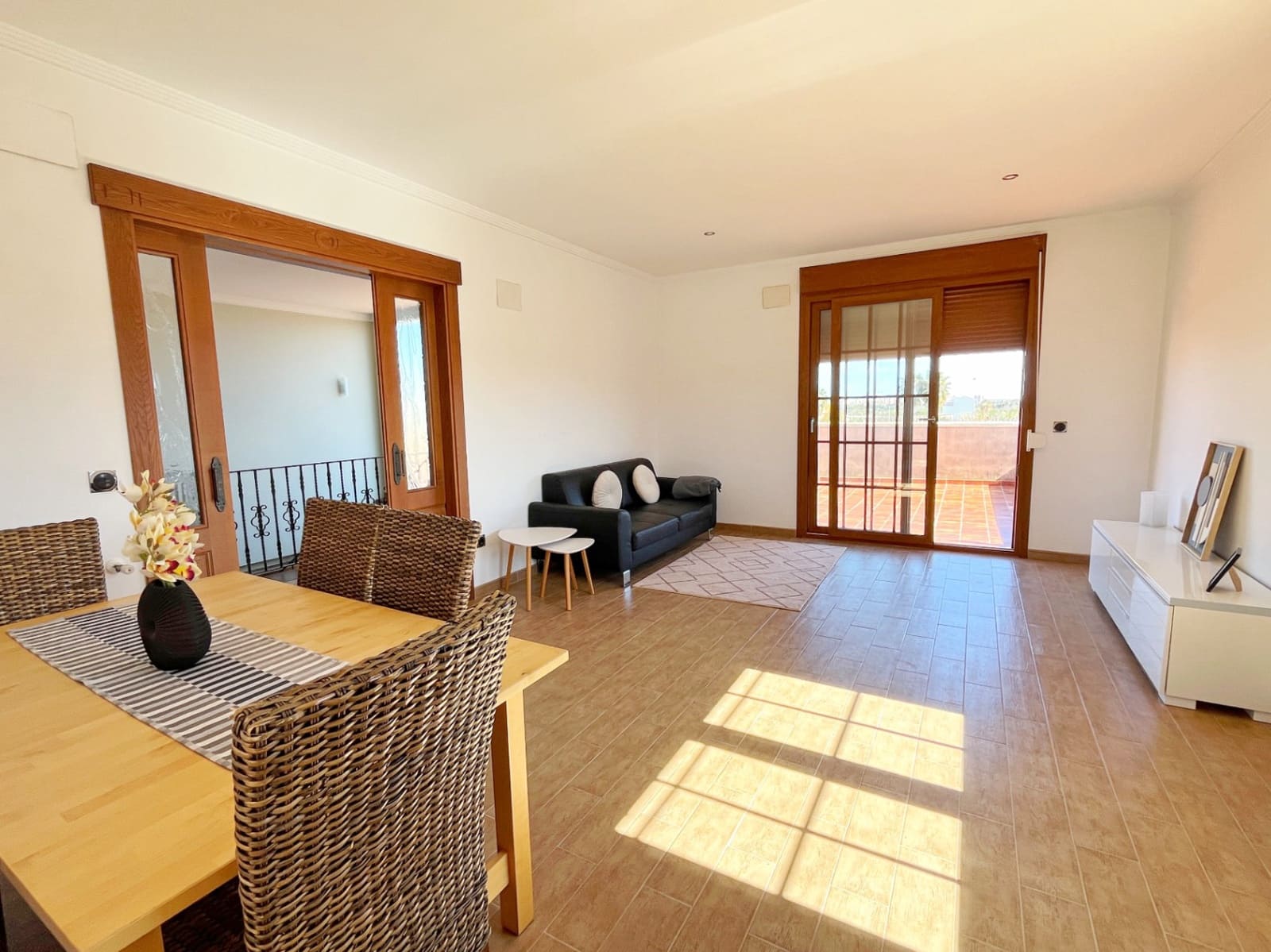 7 chambre Villa/Maison à vendre à Piles avec piscine garage - 520 000 € (Ref: 9022602)