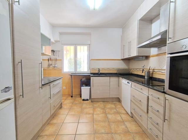 3 bedroom Villa for sale in Parcent with garage - € 495,000 (Ref: 9022616)