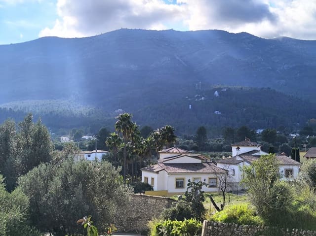 3 bedroom Villa for sale in Parcent with garage - € 495,000 (Ref: 9022616)