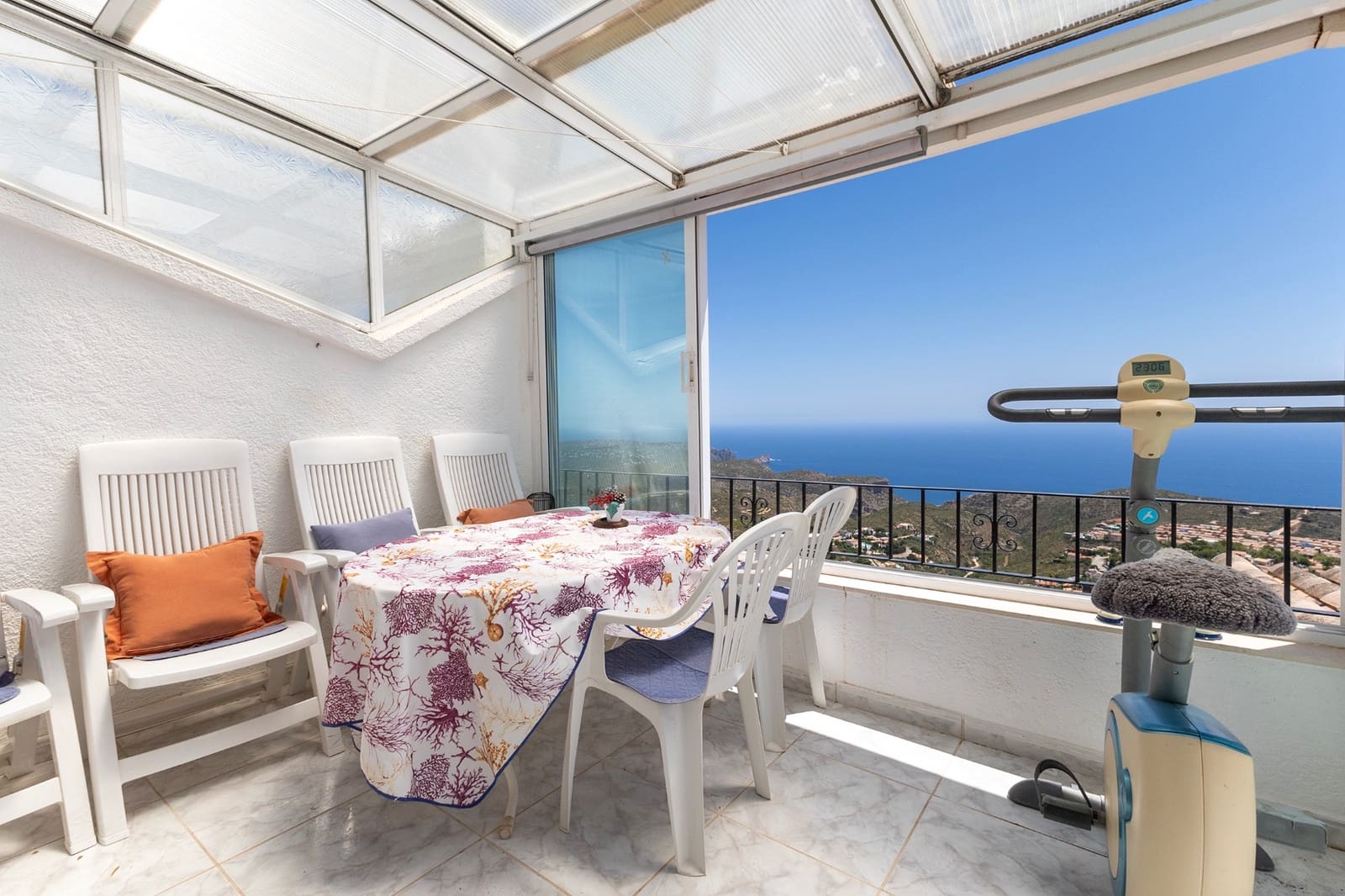 2 slaapkamer Appartement te koop in Benitachell / Benitatxell met zwembad - € 290.000 (Ref: 9146636)