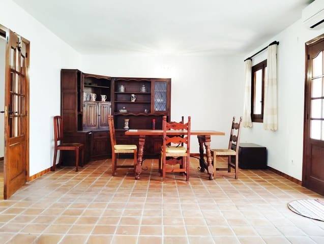 3 quarto Moradia para venda em Alcalalí / Alcanalí com garagem - 450 000 € (Ref: 9146639)