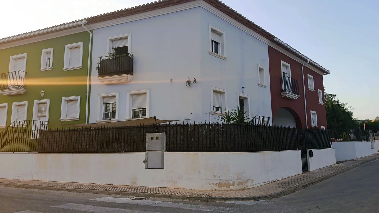 3 quarto Moradia em Banda para venda em Alcalali / Alcanali com garagem - 240 000 € (Ref: 9169133)