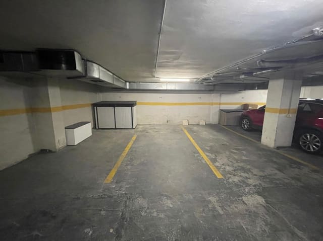 Garage te koop in Moraira, Teulada-Moraira - € 25.000 (Ref: 9180805)