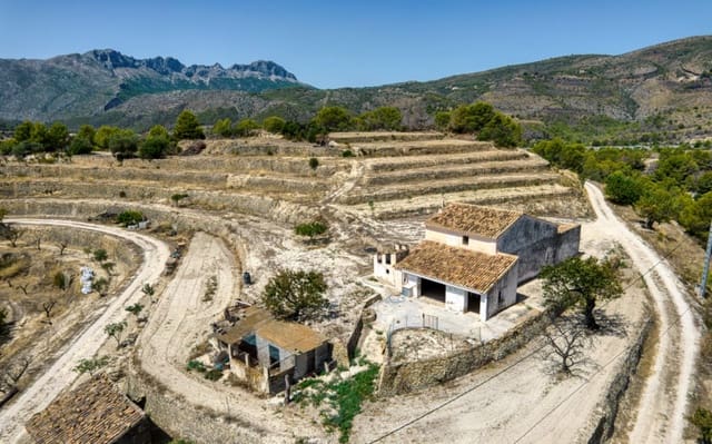 4 makuuhuone Maalaistalo myytävänä paikassa Benissa - 373 000 € (Ref: 9201600)