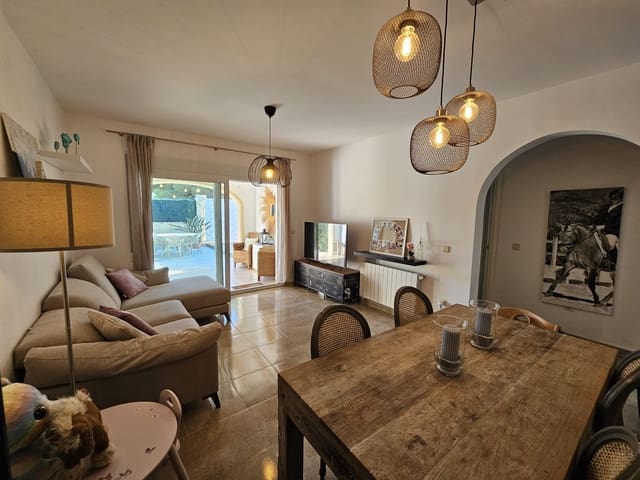 2 slaapkamer Rijtjeshuis te koop in Benitachell / Benitatxell met zwembad garage - € 289.000 (Ref: 9235172)