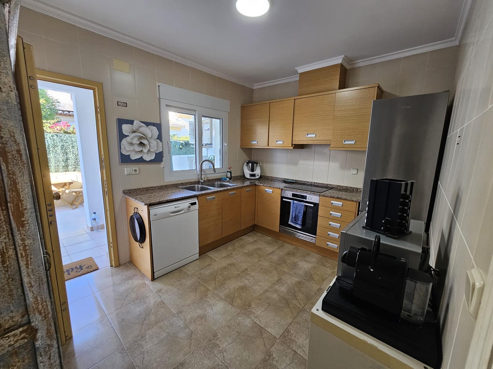 2 soverom Rekkehus til salgs i Benitachell / Benitatxell med svømmebasseng garasje - € 289 000 (Ref: 9235172)