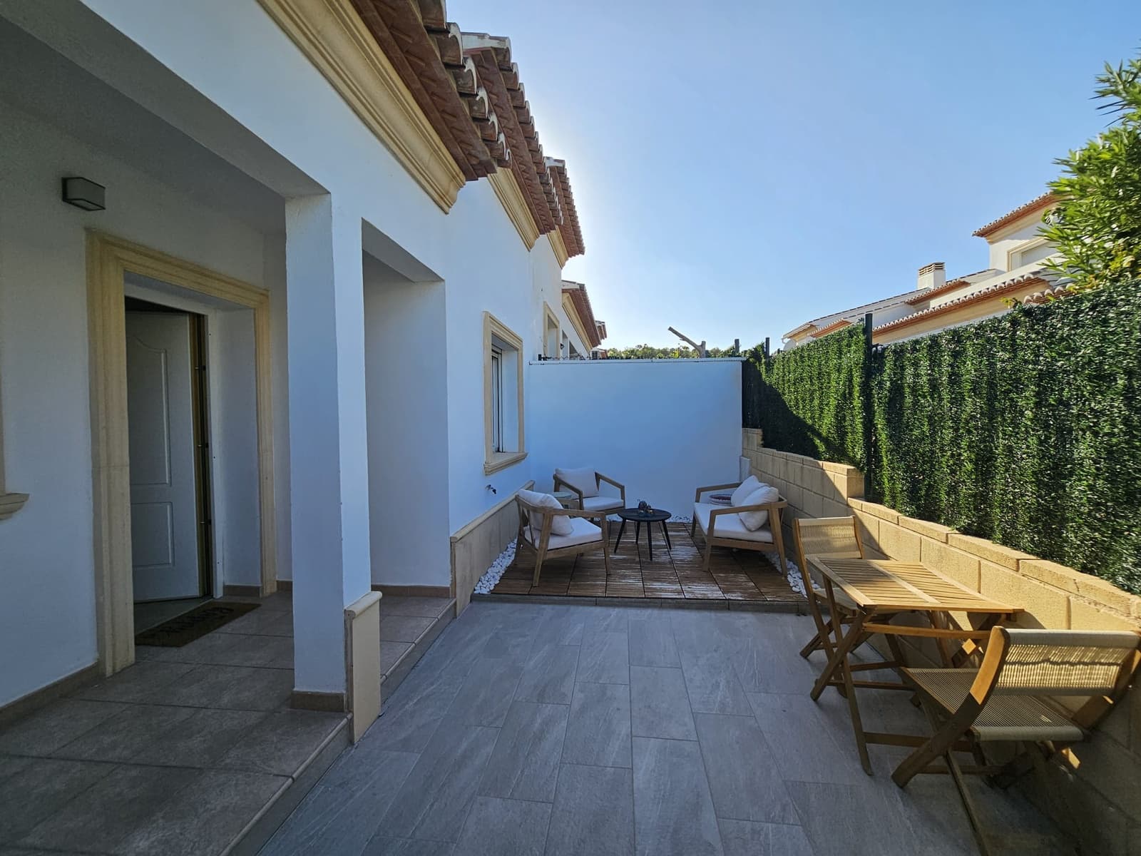 2 soverom Rekkehus til salgs i Benitachell / Benitatxell med svømmebasseng garasje - € 289 000 (Ref: 9235172)