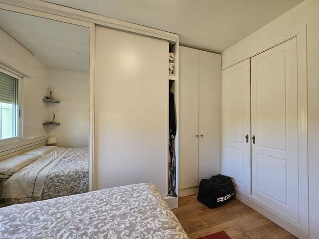 Apartamento de 3 habitaciones en Las Marinas / Les Marines, Dénia en venta con piscina garaje - 320.000 € (Ref: 9371640)