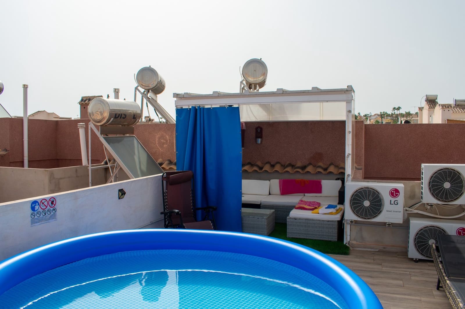 3 soverom Rekkehus til salgs i Gran Alacant med svømmebasseng - € 240 000 (Ref: 9371645)