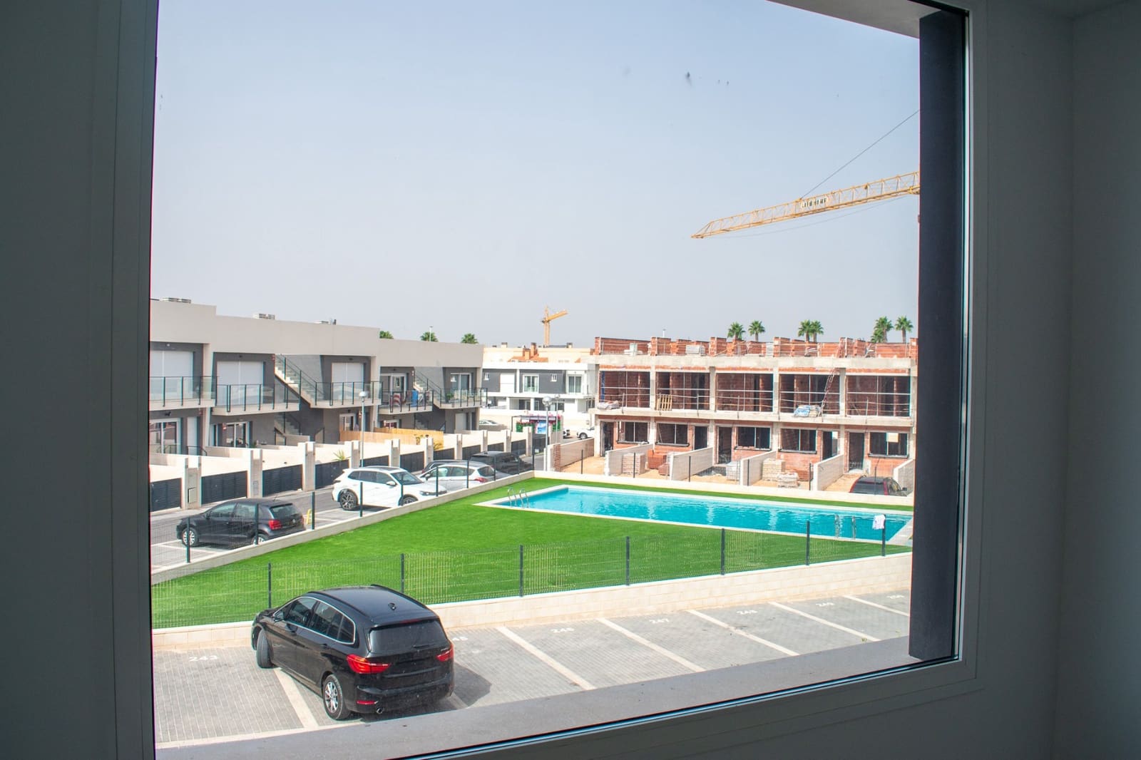 2 sovrum Radhus till salu i Gran Alacant med pool - 320 000 € (Ref: 9371646)