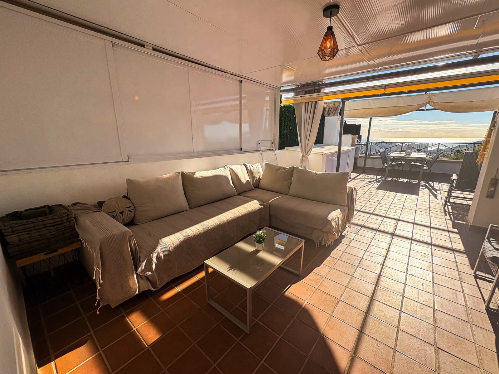 2 soveværelse Rækkehus til salg i Finestrat med swimmingpool - € 367.000 (Ref: 9439029)