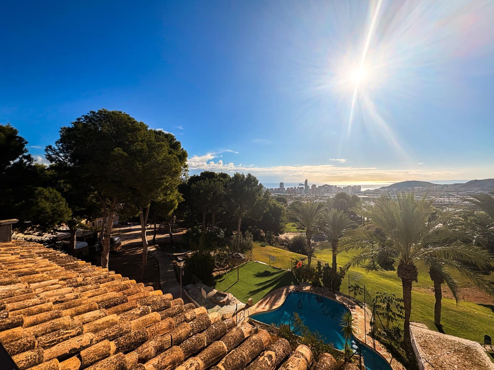 2 soveværelse Rækkehus til salg i Finestrat med swimmingpool - € 367.000 (Ref: 9439029)