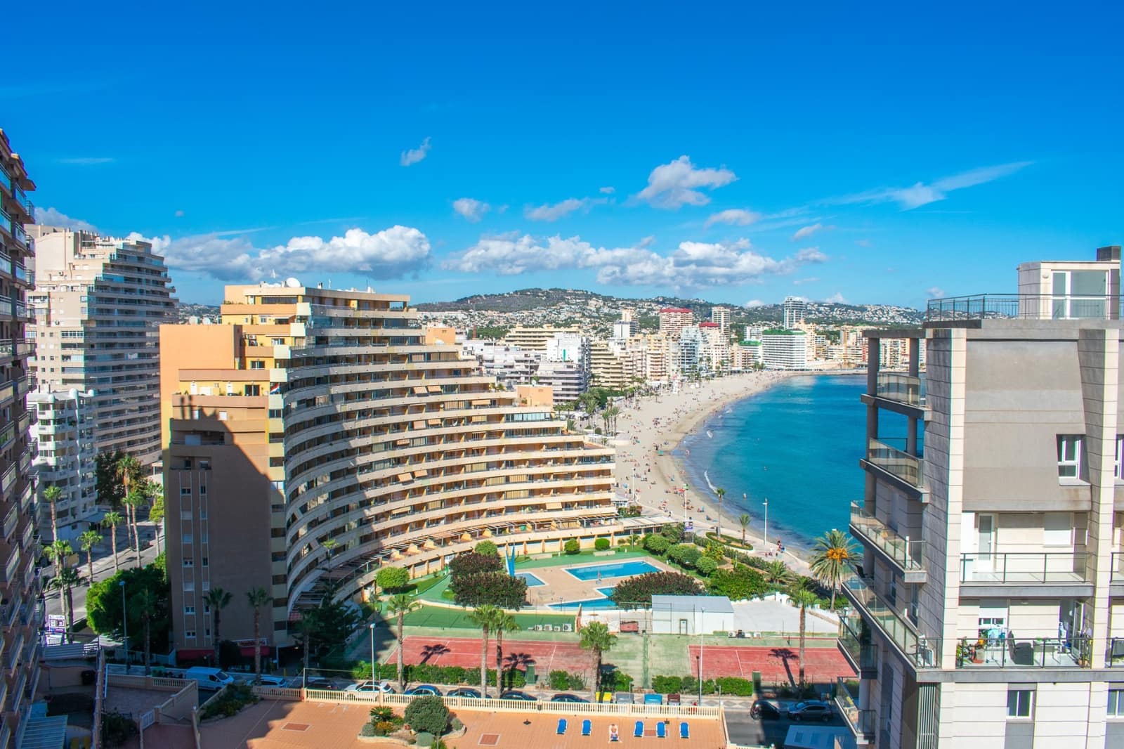 2 slaapkamer Appartement te koop in Calpe / Calp met zwembad - € 525.000 (Ref: 9439030)