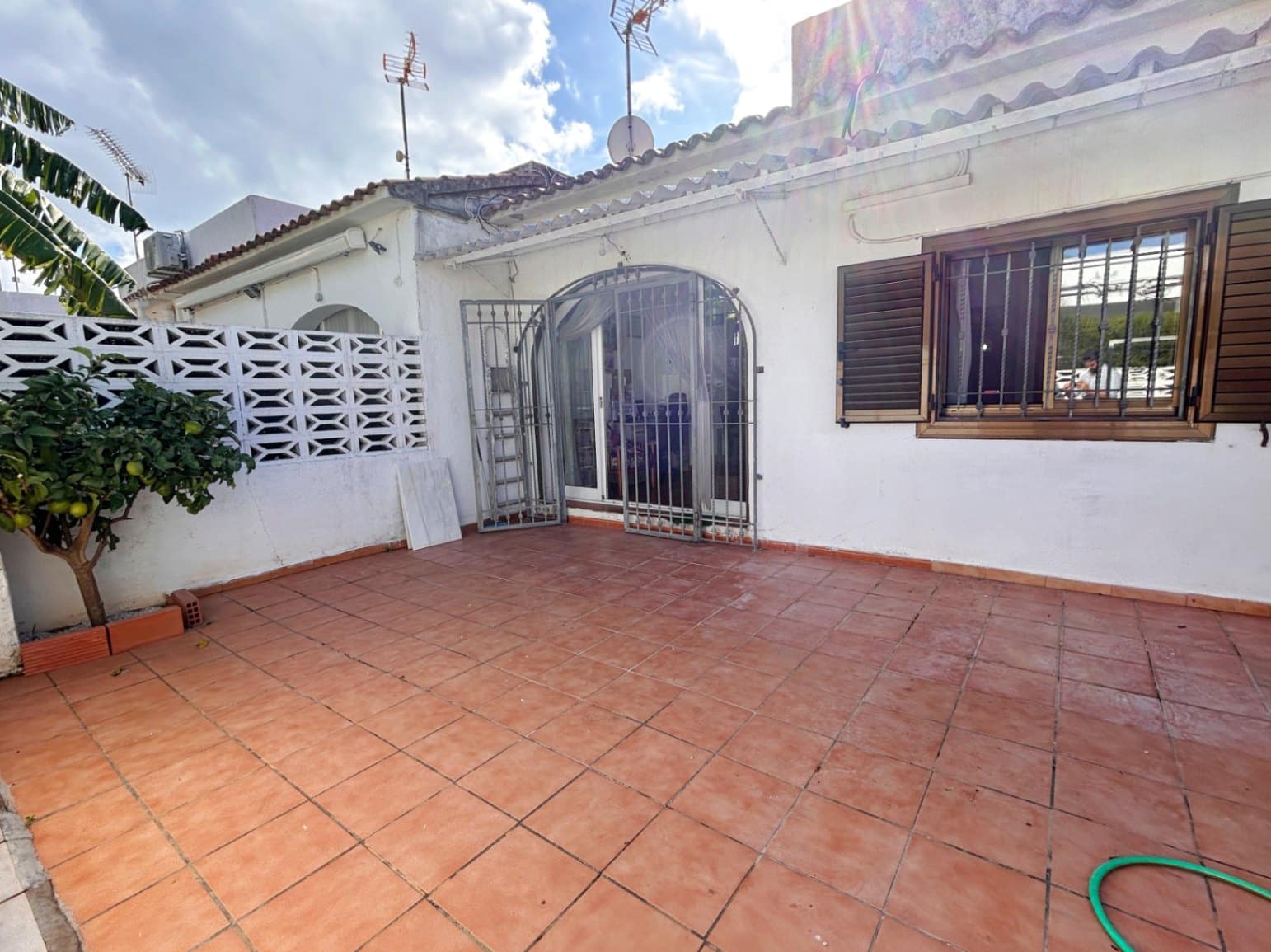 Bungalow de 2 habitaciones en Dénia en venta - 250.000 € (Ref: 9451685)