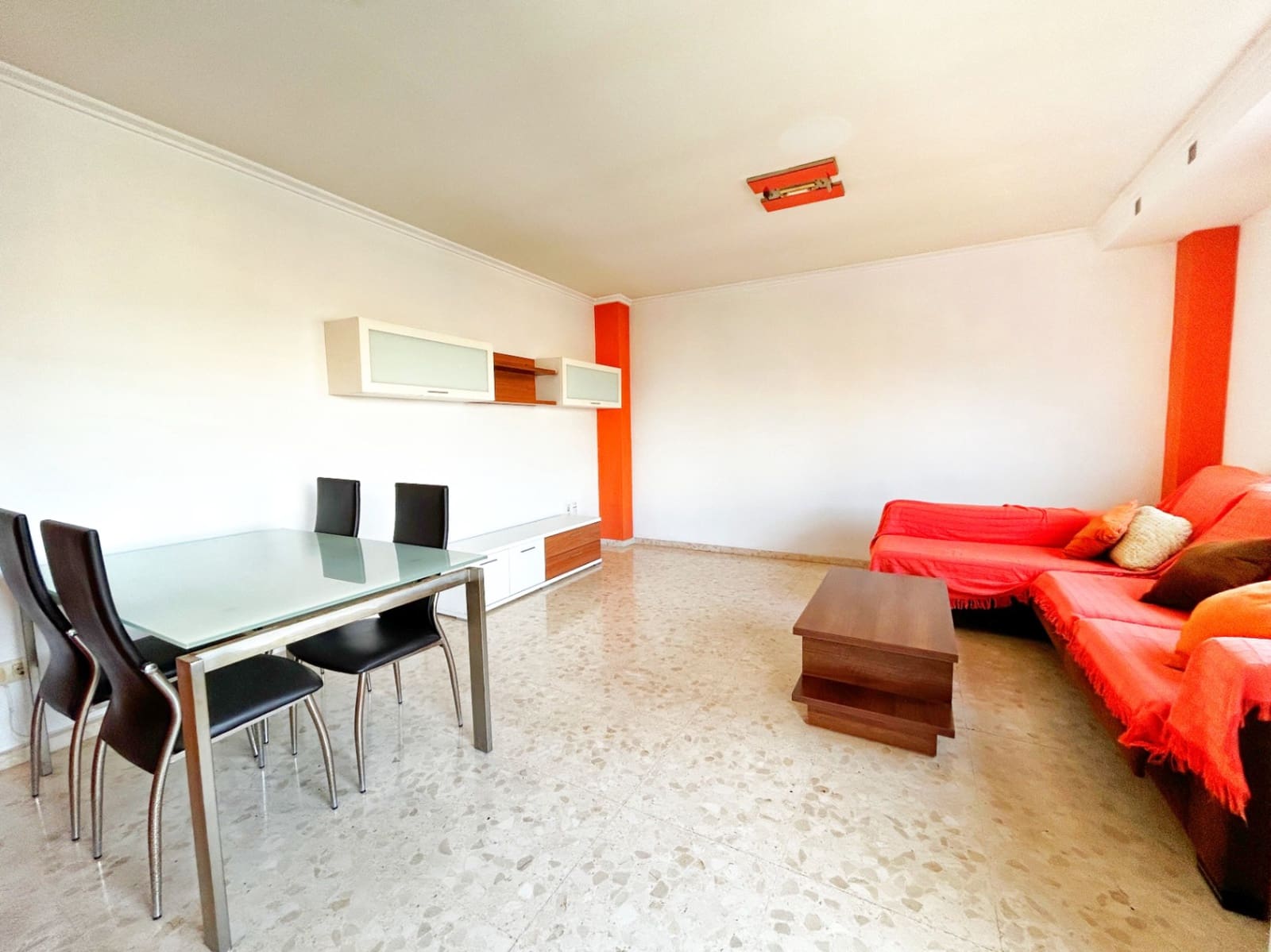 2 soveværelse Penthouse til salg i Oliva med garage - € 180.000 (Ref: 9547766)