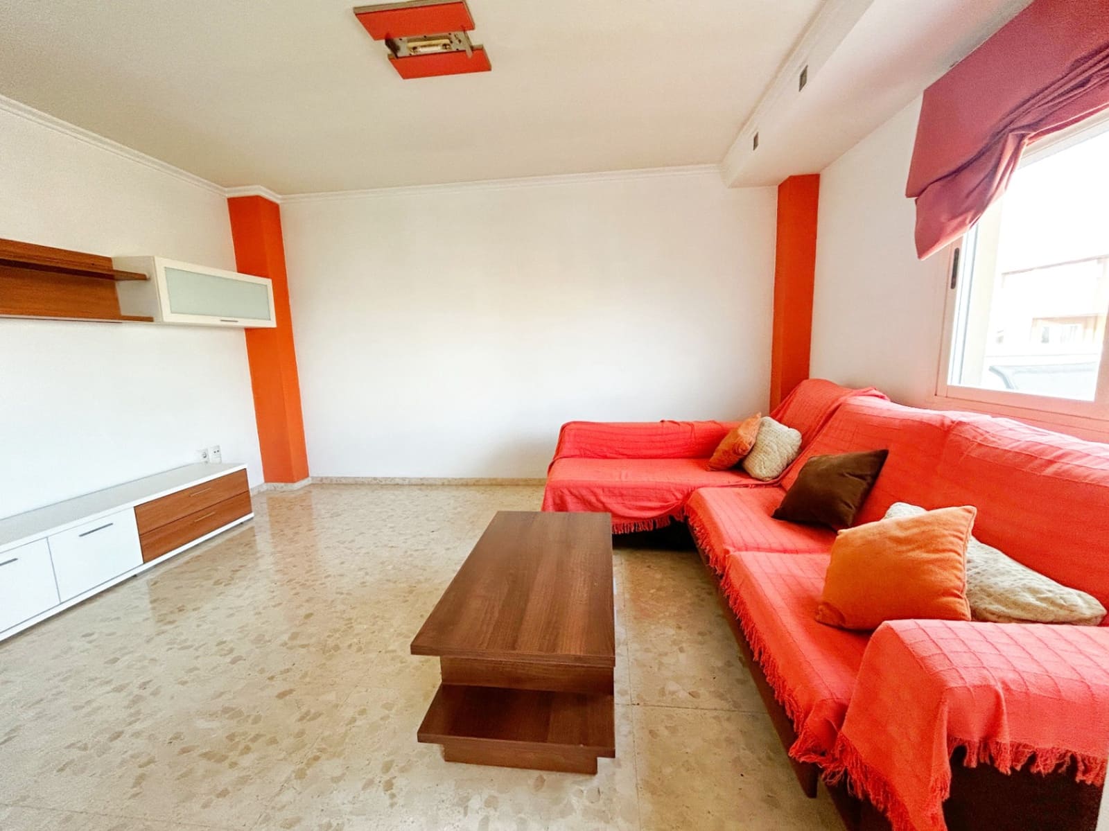 2 soveværelse Penthouse til salg i Oliva med garage - € 180.000 (Ref: 9547766)