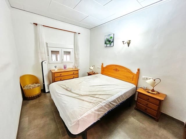 5 soveværelse Villa til salg i Pedreguer med swimmingpool - € 345.000 (Ref: 9547770)