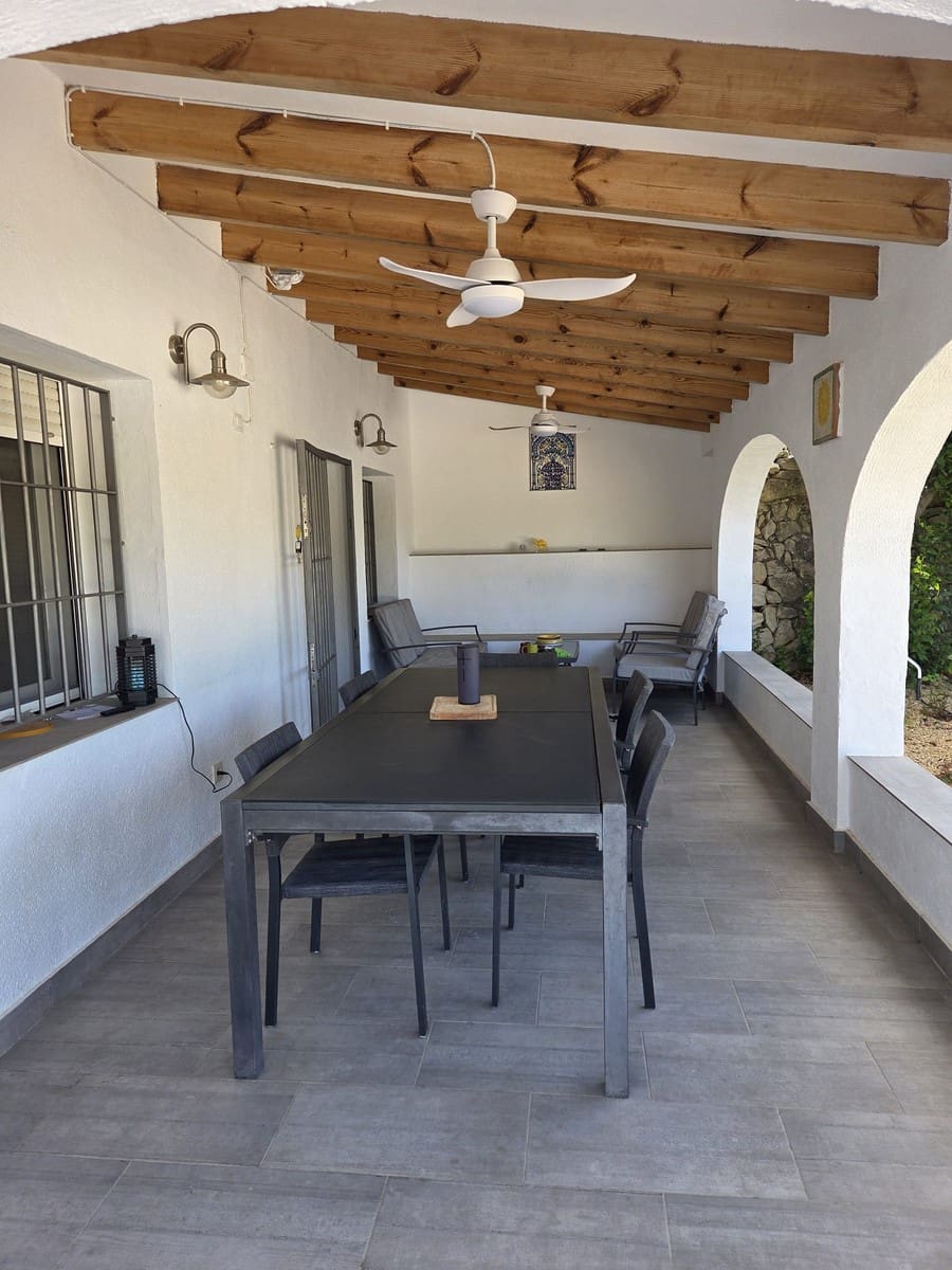 4 quarto Quinta/Casa Rural para venda em Benissa com piscina garagem - 639 000 € (Ref: 9598500)