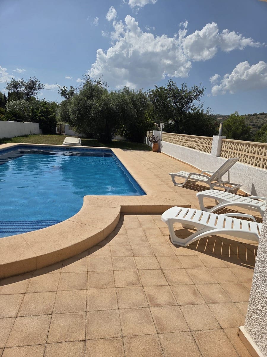 4 quarto Quinta/Casa Rural para venda em Benissa com piscina garagem - 639 000 € (Ref: 9598500)