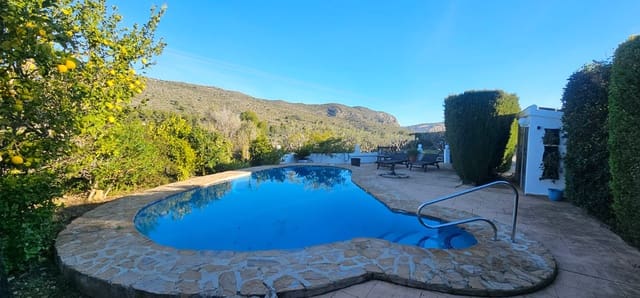 3 soveværelse Finca/Landehus til salg i Benissa med swimmingpool garage - € 630.000 (Ref: 9598501)