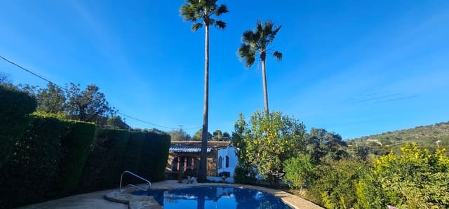 3 soveværelse Finca/Landehus til salg i Benissa med swimmingpool garage - € 630.000 (Ref: 9598501)