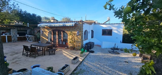 3 soveværelse Finca/Landehus til salg i Benissa med swimmingpool garage - € 630.000 (Ref: 9598501)