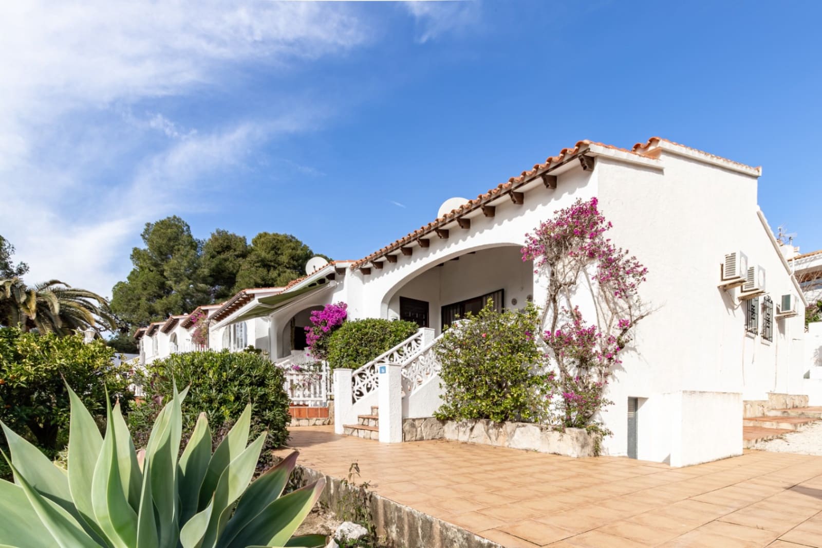 2 bedroom Bungalow for sale in Benissa with garage - € 279,000 (Ref: 9598504)