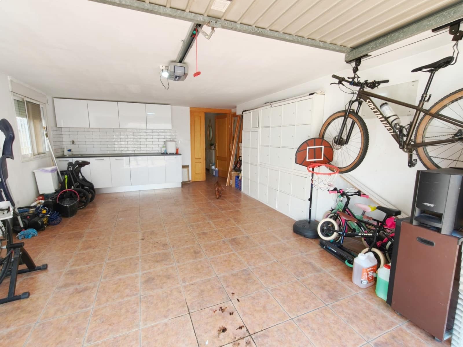 5 bedroom Villa for sale in Oliva with garage - € 318,000 (Ref: 9598505)