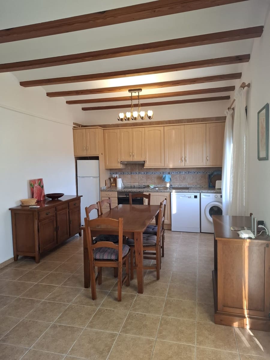 Apartamento de 2 habitaciones en Benissa en alquiler con piscina garaje - 1.200 € (Ref: 9610244)