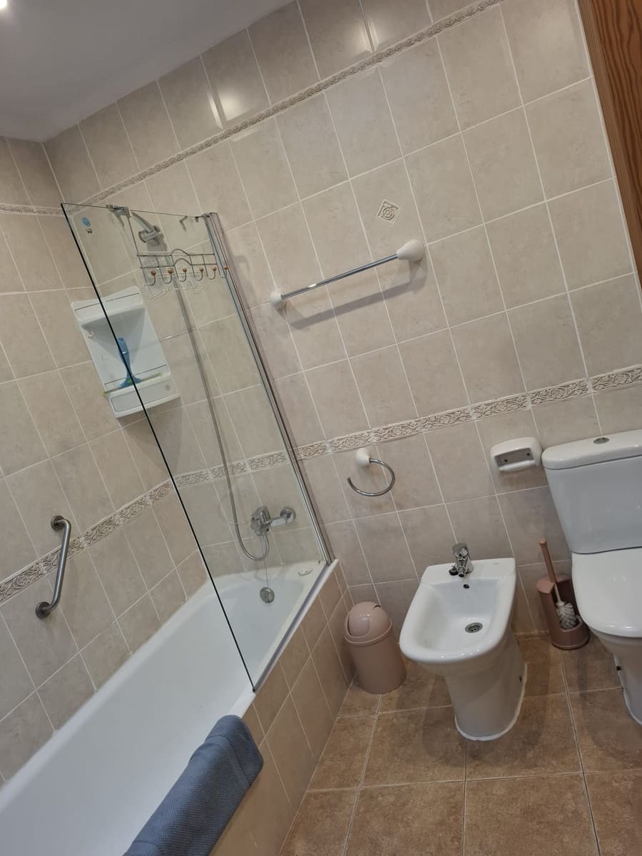 Apartamento de 2 habitaciones en Benissa en alquiler con piscina garaje - 1.200 € (Ref: 9610244)
