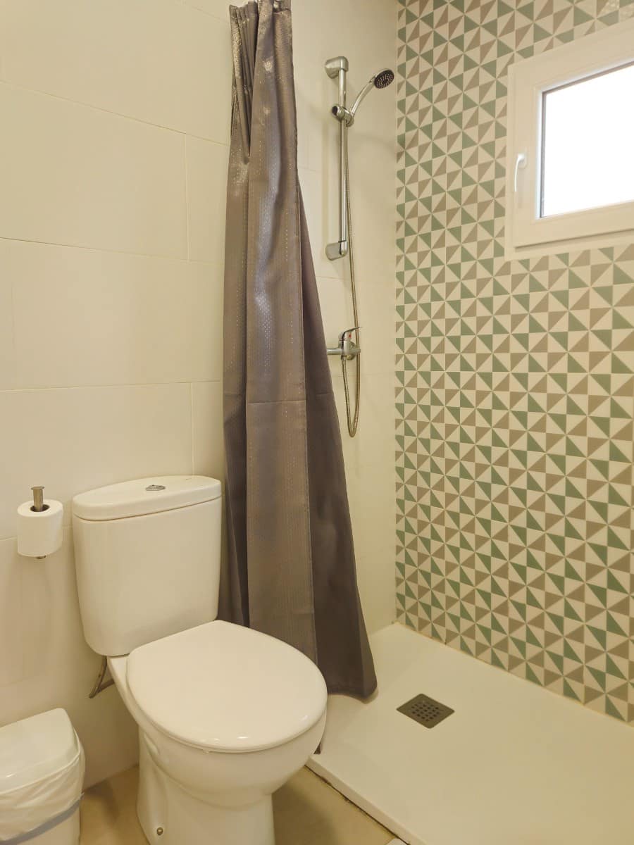 7 bedroom Apartment for sale in Alicante / Alacant city - € 629,000 (Ref: 9610754)