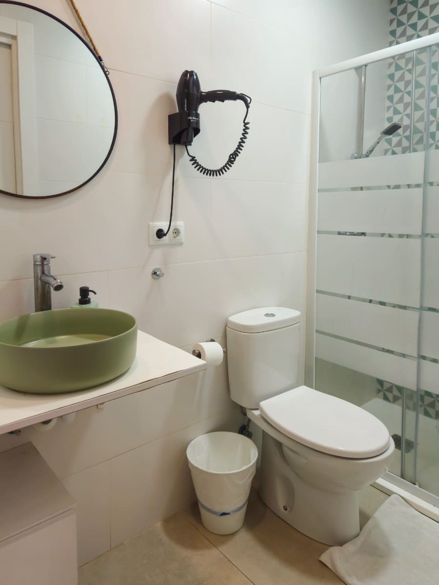 7 bedroom Apartment for sale in Alicante / Alacant city - € 629,000 (Ref: 9610754)