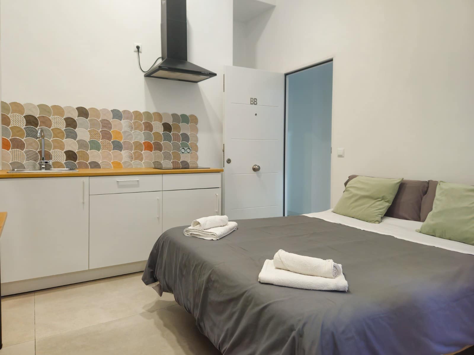 7 bedroom Apartment for sale in Alicante / Alacant city - € 629,000 (Ref: 9610754)