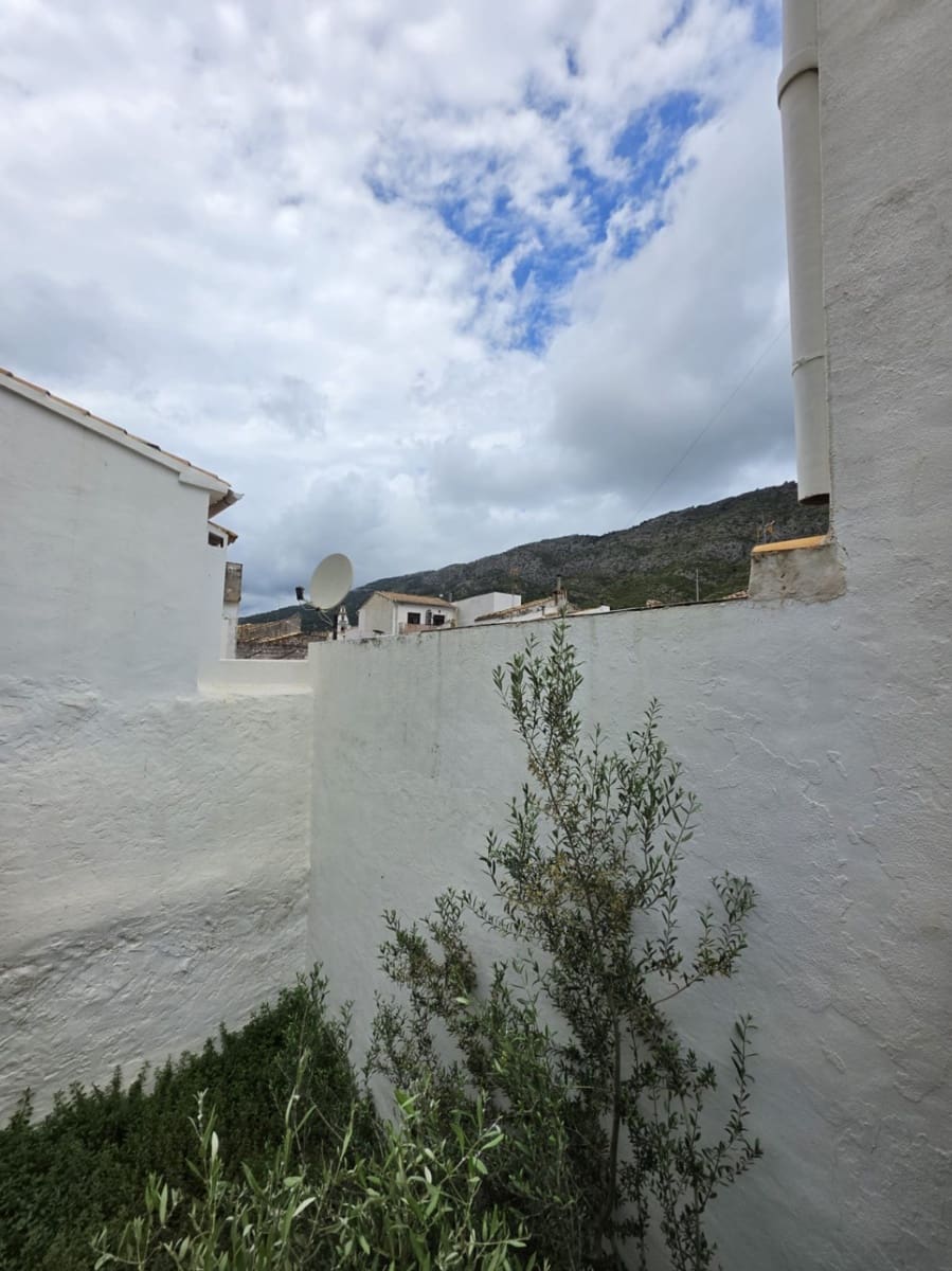 Townhouse for sale in Benigembla / Benichembla - € 120,000 (Ref: 9627269)