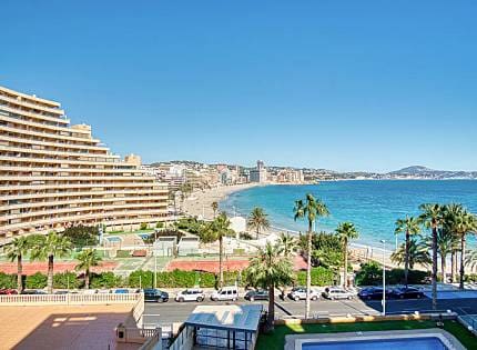 Apartamento de 2 habitaciones en Calpe / Calp en alquiler con piscina garaje - 1.600 € (Ref: 9627273)