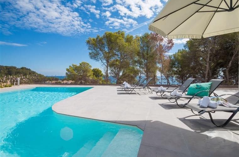 4 bedroom Finca/Country House for rent in Benissa with pool garage - € 2,700 (Ref: 9627274)