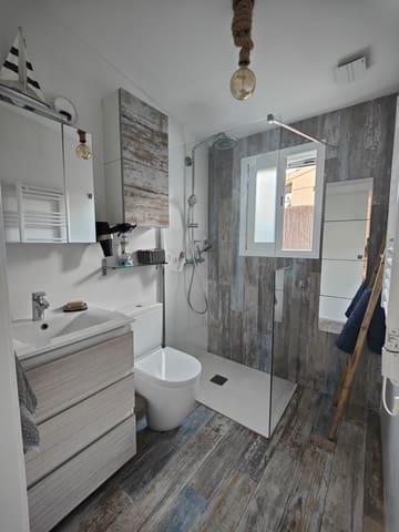 2 sypialnia Willa na sprzedaż w Teulada Pueblo, Teulada-Moraira z garażem - 375 000 € (Ref: 9789995)