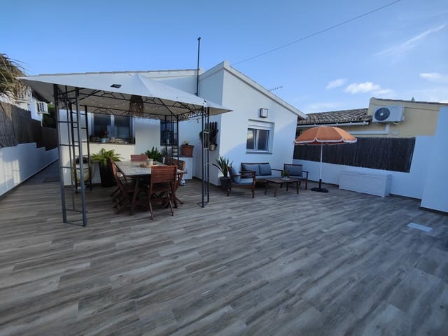 2 sypialnia Willa na sprzedaż w Teulada Pueblo, Teulada-Moraira z garażem - 375 000 € (Ref: 9789995)