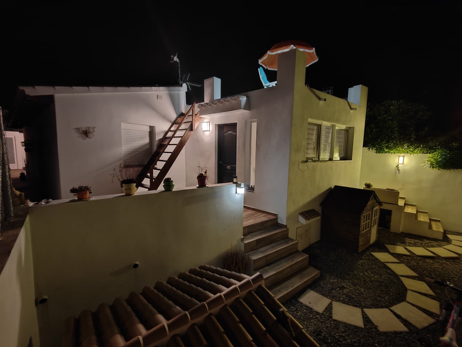 2 sypialnia Willa na sprzedaż w Teulada z garażem - 375 000 € (Ref: 9789995)