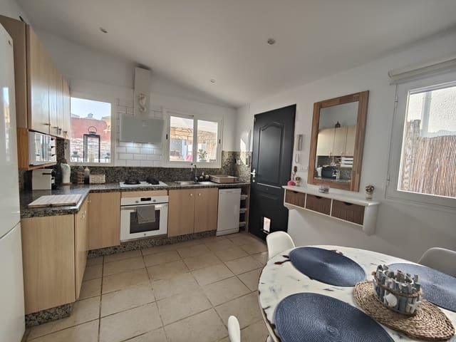 2 sypialnia Willa na sprzedaż w Teulada Pueblo, Teulada-Moraira z garażem - 375 000 € (Ref: 9789995)